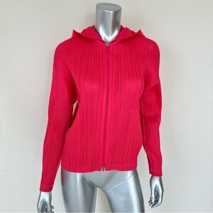 Issey Miayake Pleats Please pink jacket size 3 or M Retail 640$